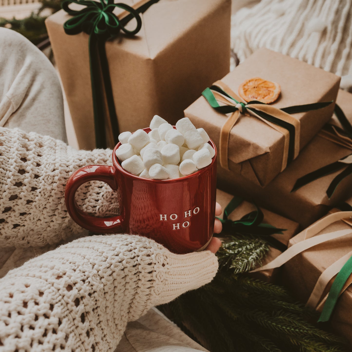 Steingut-Tasse "Ho Ho Ho | rot | Weihnachten
