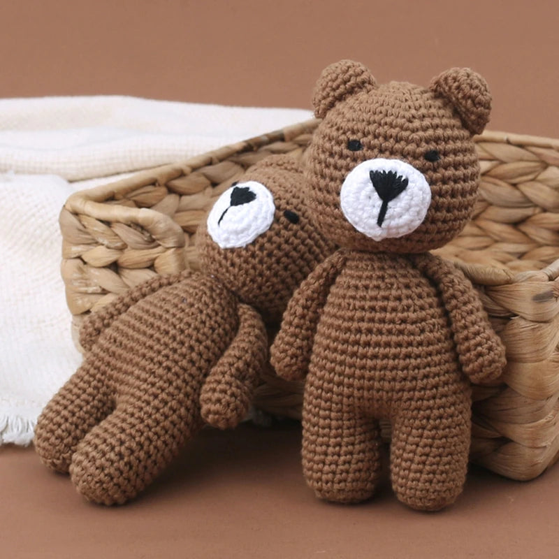Gehäkelte Babyrassel Teddybär